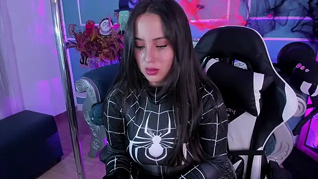 Snapshot of Red_star8 chatting on October 30, 2025, 11:19 am Red star8 online show from October 30, 2025, 11:19 am