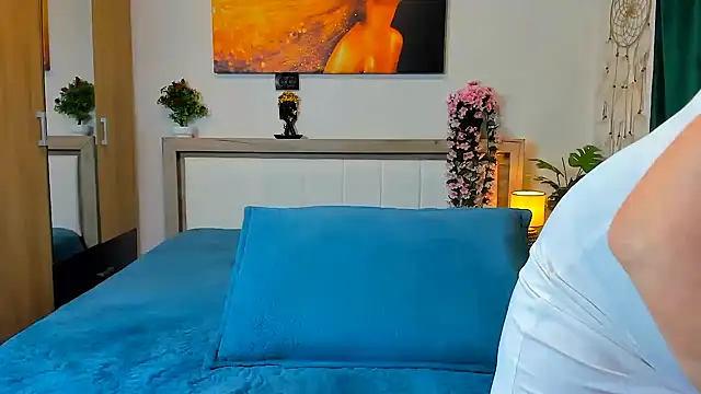 Snapshot of sweetangell69_ chatting on February 26, 2026, 4:01 am sweetangell69 online show from February 26, 2026, 4:01 am