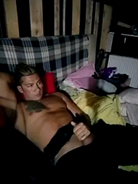 Snapshot of Lovely_milk chatting on October 30, 2025, 8:28 pm Lovely milk online show from October 30, 2025, 8:28 pm