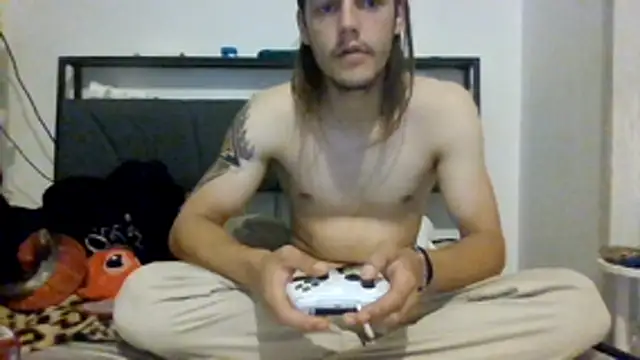 Snapshot of btungffhgg chatting on June 6, 2026, 1:27 pm btungffhgg online show from June 6, 2026, 1:27 pm
