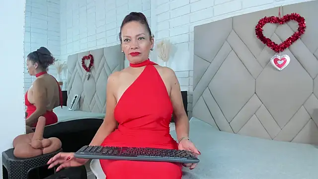 Snapshot of Kasandra_Gomez chatting on September 18, 2025, 12:08 pm Kasandra Gomez online show from September 18, 2025, 12:08 pm