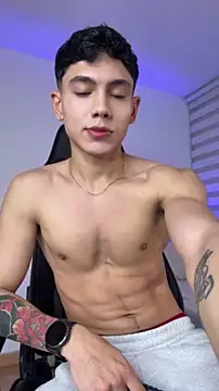 Snapshot of Stevenn_77 chatting on June 23, 2026, 12:30 am Stevenn 77 online show from June 23, 2026, 12:30 am