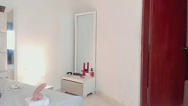 Snapshot of Alhana_pulido chatting on February 4, 2025, 10:55 pm Alhana pulido online show from February 4, 2025, 10:55 pm