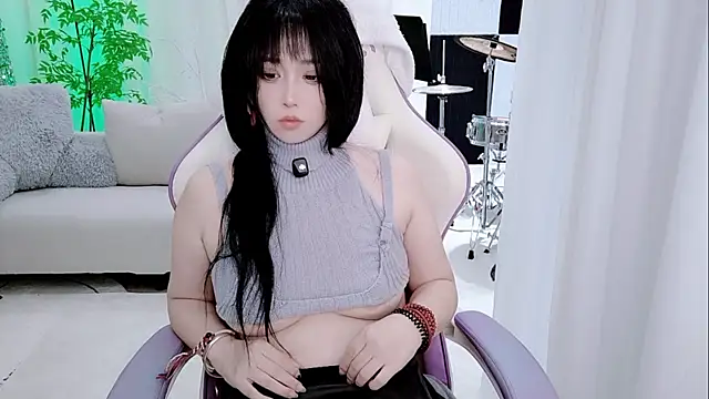 Snapshot of Vaness-a chatting on November 25, 2025, 6:08 pm Vaness-a online show from November 25, 2025, 6:08 pm