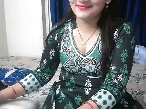 Snapshot of anni_mahi chatting on December 14, 2024, 8:34 am anni mahi online show from December 14, 2024, 8:34 am