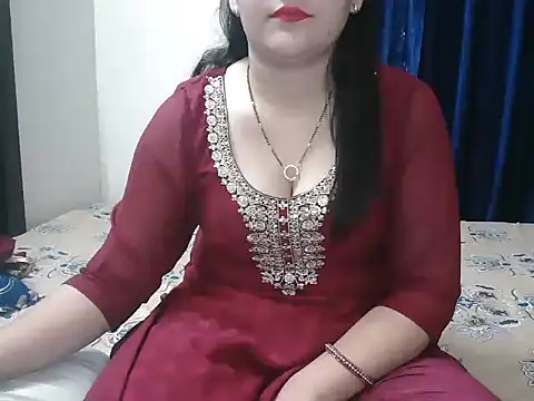 Snapshot of anni_mahi chatting on December 22, 2024, 6:06 am anni mahi online show from December 22, 2024, 6:06 am