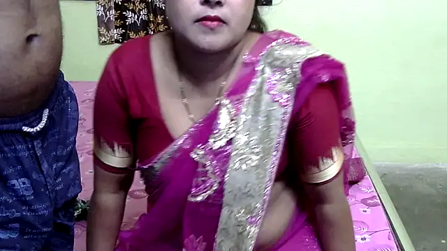 Couple For You18 online show from March 20, 2025, 5:25 pm