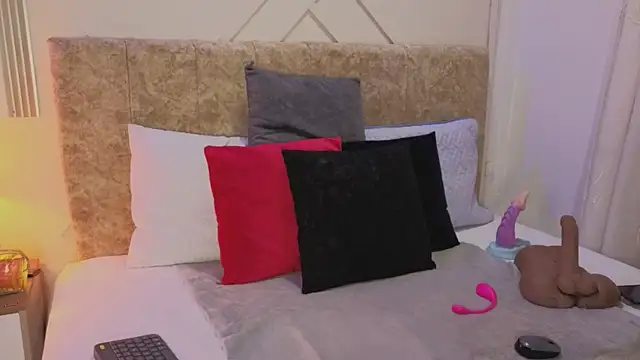 Snapshot of ashley__foxx_ chatting on April 11, 2026, 1:59 pm ashley foxx online show from April 11, 2026, 1:59 pm