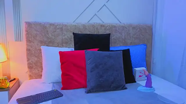 Snapshot of ashley__foxx_ chatting on April 7, 2026, 2:08 pm ashley foxx online show from April 7, 2026, 2:08 pm