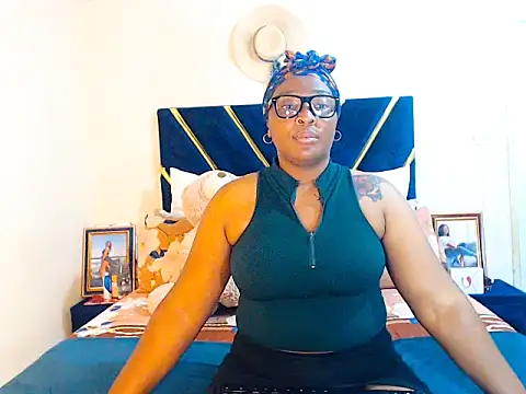 Snapshot of veronica1xxx chatting on February 5, 2026, 12:39 am veronica1xxx online show from February 5, 2026, 12:39 am