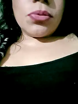 Snapshot of Kasandra02 chatting on March 8, 2025, 6:10 am Kasandra02 online show from March 8, 2025, 6:10 am