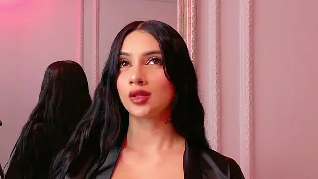 Snapshot of Harper-Avary chatting on February 16, 2026, 2:16 pm Harper-Avary online show from February 16, 2026, 2:16 pm