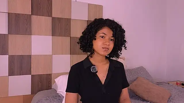 Adele Carter  online show from December 14, 2025, 12:44 pm