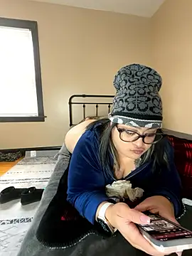 Snapshot of tillymarie34 chatting on January 14, 2026, 6:11 pm tillymarie34 online show from January 14, 2026, 6:11 pm