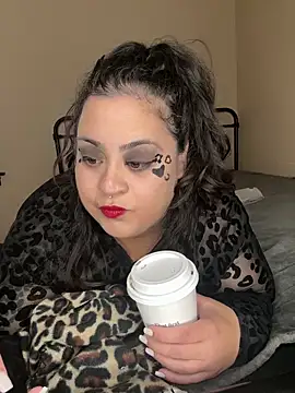 tillymarie34 online show from November 3, 2025, 6:00 pm