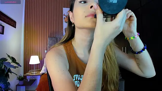 StacyWoods online show from March 12, 2026, 4:00 pm