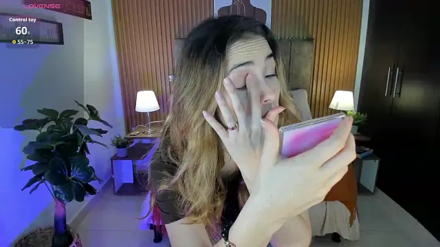 StacyWoods online show from January 15, 2026, 7:28 pm