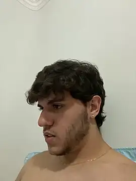 latinohvz online show from November 10, 2025, 2:49 am