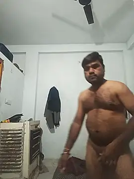 Snapshot of pintuS40 chatting on February 15, 2025, 12:48 am pintuS40 online show from February 15, 2025, 12:48 am