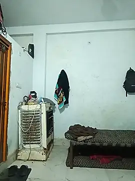 Snapshot of pintuS40 chatting on October 16, 2025, 1:36 am pintuS40 online show from October 16, 2025, 1:36 am