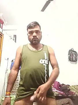 Snapshot of pintuS40 chatting on January 10, 2026, 1:23 am pintuS40 online show from January 10, 2026, 1:23 am