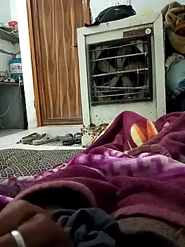 Snapshot of pintuS40 chatting on February 11, 2025, 7:23 am pintuS40 online show from February 11, 2025, 7:23 am