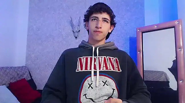 Kerverr  online show from February 20, 2025, 1:40 pm