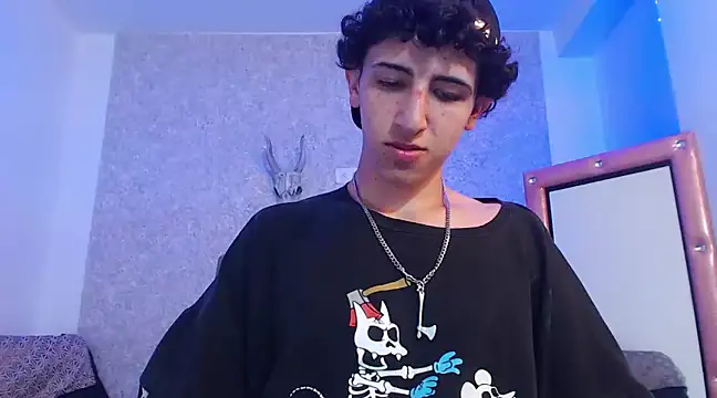 Kerverr  online show from February 18, 2025, 8:36 pm