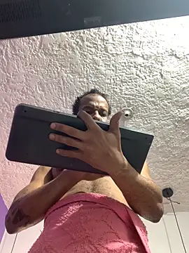Snapshot of Salomon_koude chatting on April 9, 2026, 6:36 pm Salomon koude online show from April 9, 2026, 6:36 pm