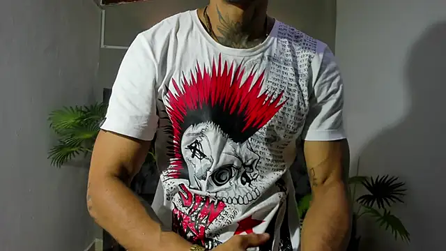 Snapshot of Salomon_koude chatting on April 26, 2026, 9:34 pm Salomon koude online show from April 26, 2026, 9:34 pm