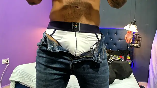 Snapshot of Salomon_koude chatting on October 25, 2025, 9:48 pm Salomon koude online show from October 25, 2025, 9:48 pm