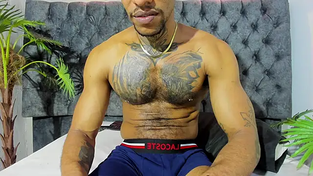 Snapshot of Salomon_koude chatting on May 19, 2026, 1:10 am Salomon koude online show from May 19, 2026, 1:10 am