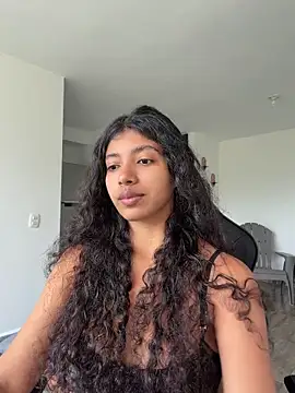 Snapshot of viktorya_xue chatting on June 25, 2026, 1:05 pm viktorya xue online show from June 25, 2026, 1:05 pm