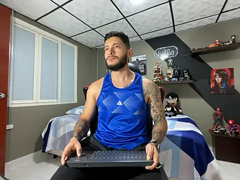 marcel crawford96 online show from November 28, 2025, 1:33 pm