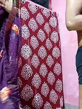 Snapshot of WetPussyDesiGirl chatting on November 20, 2025, 5:24 pm WetPussyDesiGirl online show from November 20, 2025, 5:24 pm