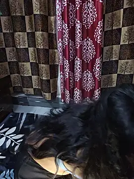 Snapshot of WetPussyDesiGirl chatting on November 9, 2025, 5:50 pm WetPussyDesiGirl online show from November 9, 2025, 5:50 pm