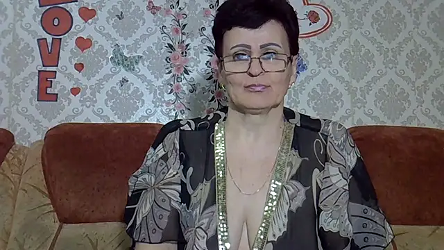 PaulaGolden online show from March 19, 2026, 7:25 pm