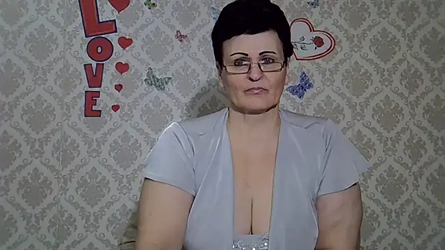 PaulaGolden online show from February 4, 2025, 7:22 pm