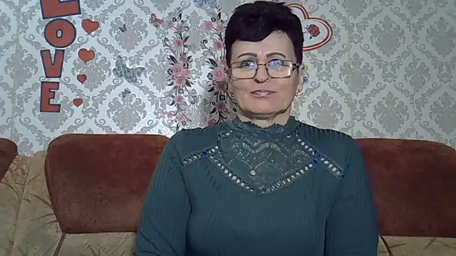 PaulaGolden online show from February 9, 2026, 5:11 pm