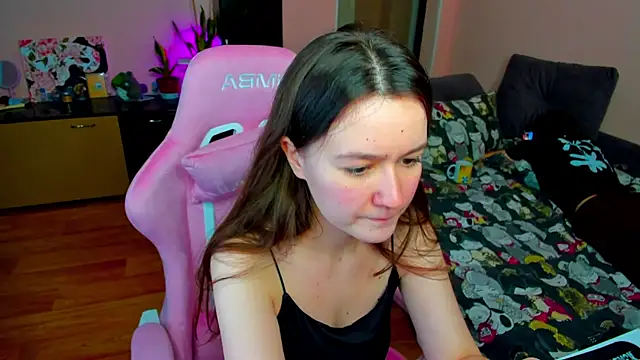 Snapshot of ameli_moon chatting on October 28, 2025, 1:43 pm ameli moon online show from October 28, 2025, 1:43 pm