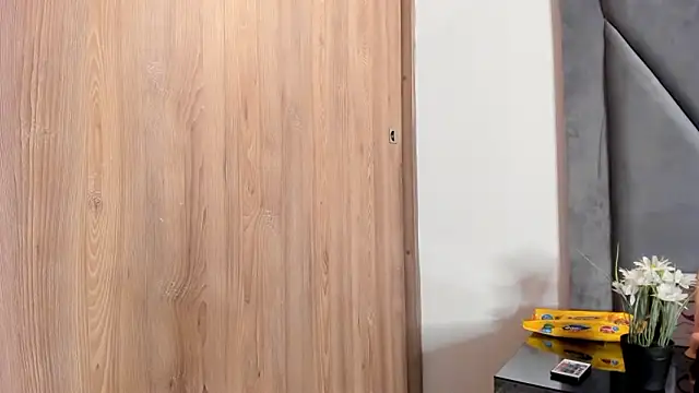 brenda nova18 online show from March 18, 2026, 9:26 pm