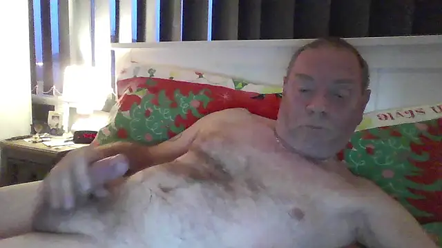 Snapshot of gibbo62 chatting on January 6, 2026, 4:22 pm gibbo62 online show from January 6, 2026, 4:22 pm