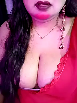 Snapshot of Suhanakhan00 chatting on March 16, 2026, 7:16 pm Suhanakhan00 online show from March 16, 2026, 7:16 pm