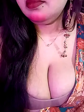 Snapshot of Suhanakhan00 chatting on March 11, 2026, 5:12 am Suhanakhan00 online show from March 11, 2026, 5:12 am