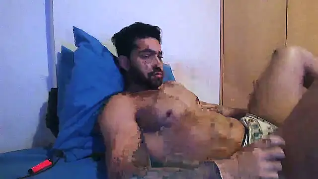 Snapshot of macho_fit chatting on September 16, 2025, 6:20 pm macho fit online show from September 16, 2025, 6:20 pm