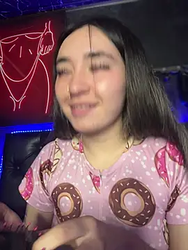 Snapshot of Sophie_LS chatting on January 6, 2026, 2:21 pm Sophie LS online show from January 6, 2026, 2:21 pm