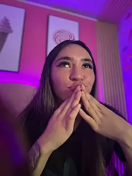 Snapshot of Sophie_LS chatting on January 11, 2026, 2:13 pm Sophie LS online show from January 11, 2026, 2:13 pm