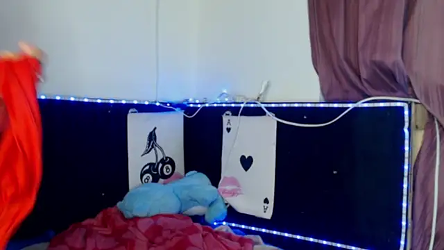 Snapshot of sarahtaylorr chatting on May 29, 2026, 10:43 am sarahtaylorr online show from May 29, 2026, 10:43 am
