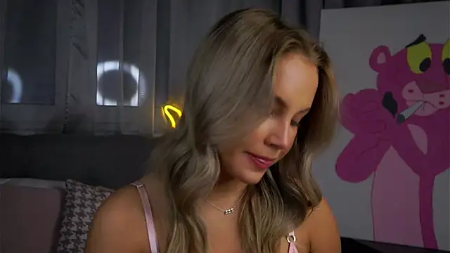 Snapshot of AftonConnett chatting on December 23, 2025, 1:16 am AftonConnett online show from December 23, 2025, 1:16 am