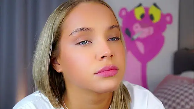 Snapshot of AftonConnett chatting on November 13, 2025, 1:09 am AftonConnett online show from November 13, 2025, 1:09 am